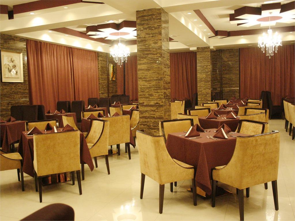 Park Hotel Улан-Батор Екстер'єр фото